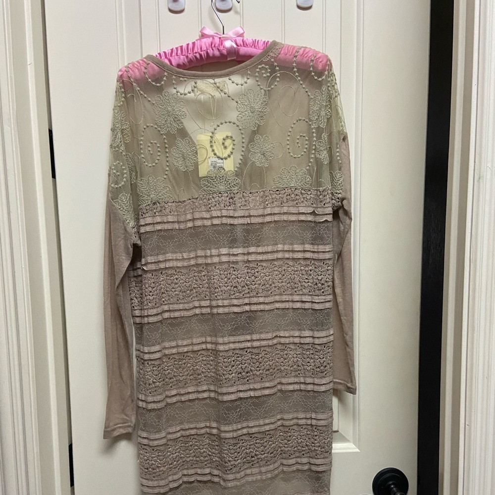 Lace back jacket. - Picture 3 of 5